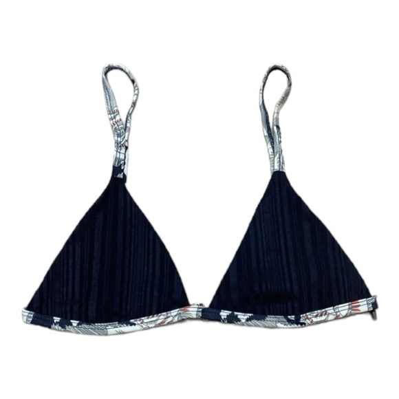 Tavik Zepplin Slinky Rib Bikini Swim Top in Evening Blue Size L NWT - Picture 2 of 8